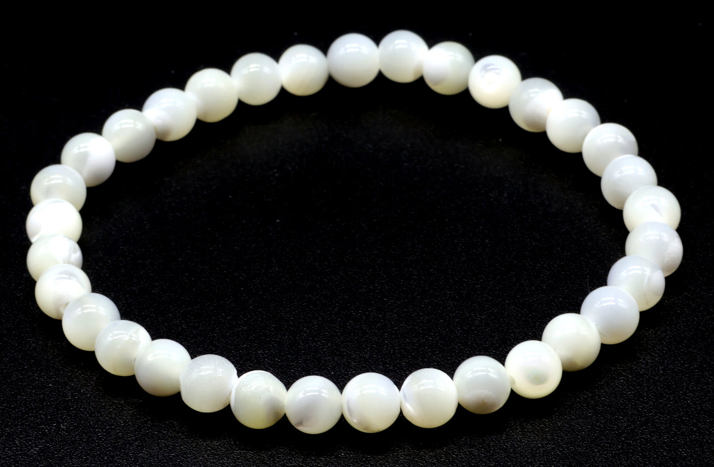 Bracelet 'Mother of Pearl' perles 6mm
