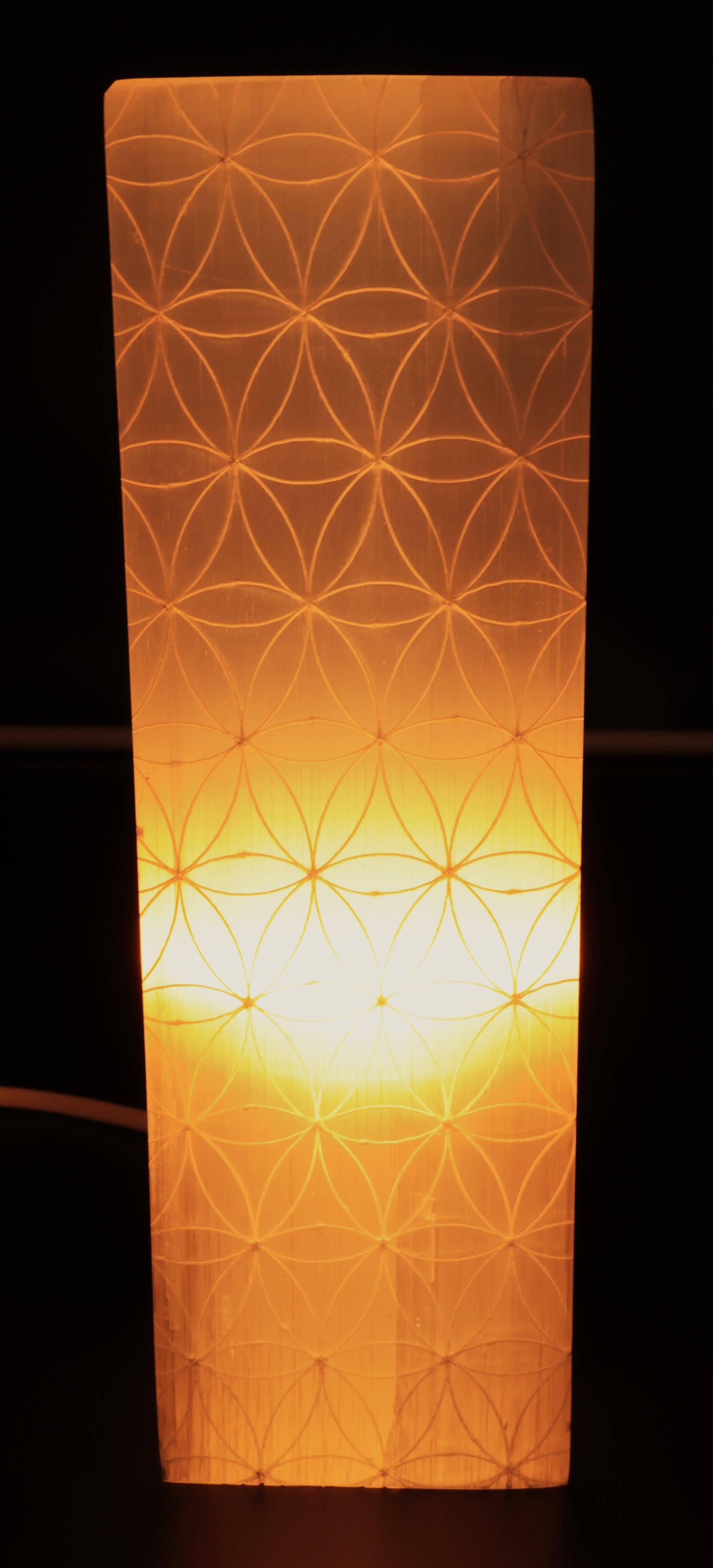 Lampe Sélénite Rectangle Gravée 25cm - Fleur de Vie