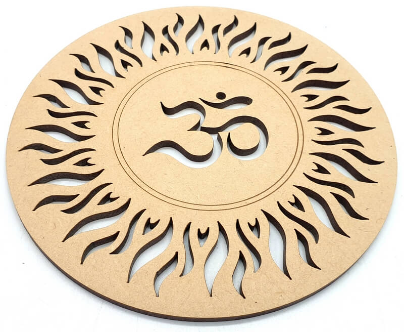 Plaque Bois OM Soleil gravée 15cm